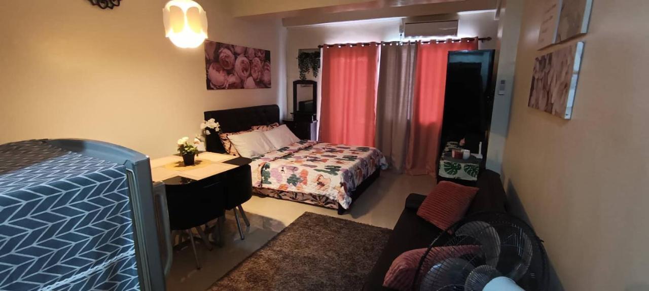 Katliza Condotel Paranaque City Esterno foto